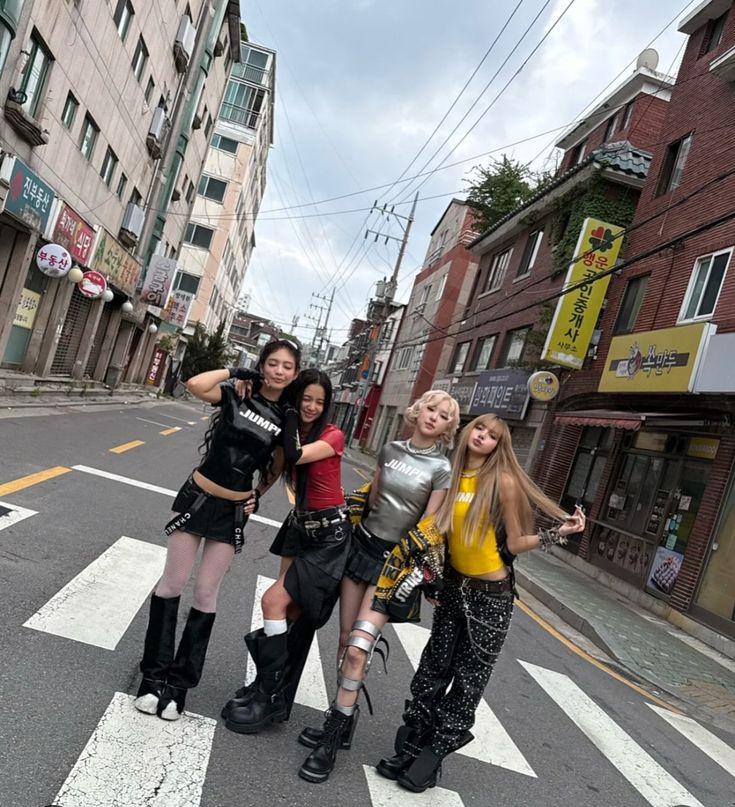 Which BLACKPINK member you is~ 